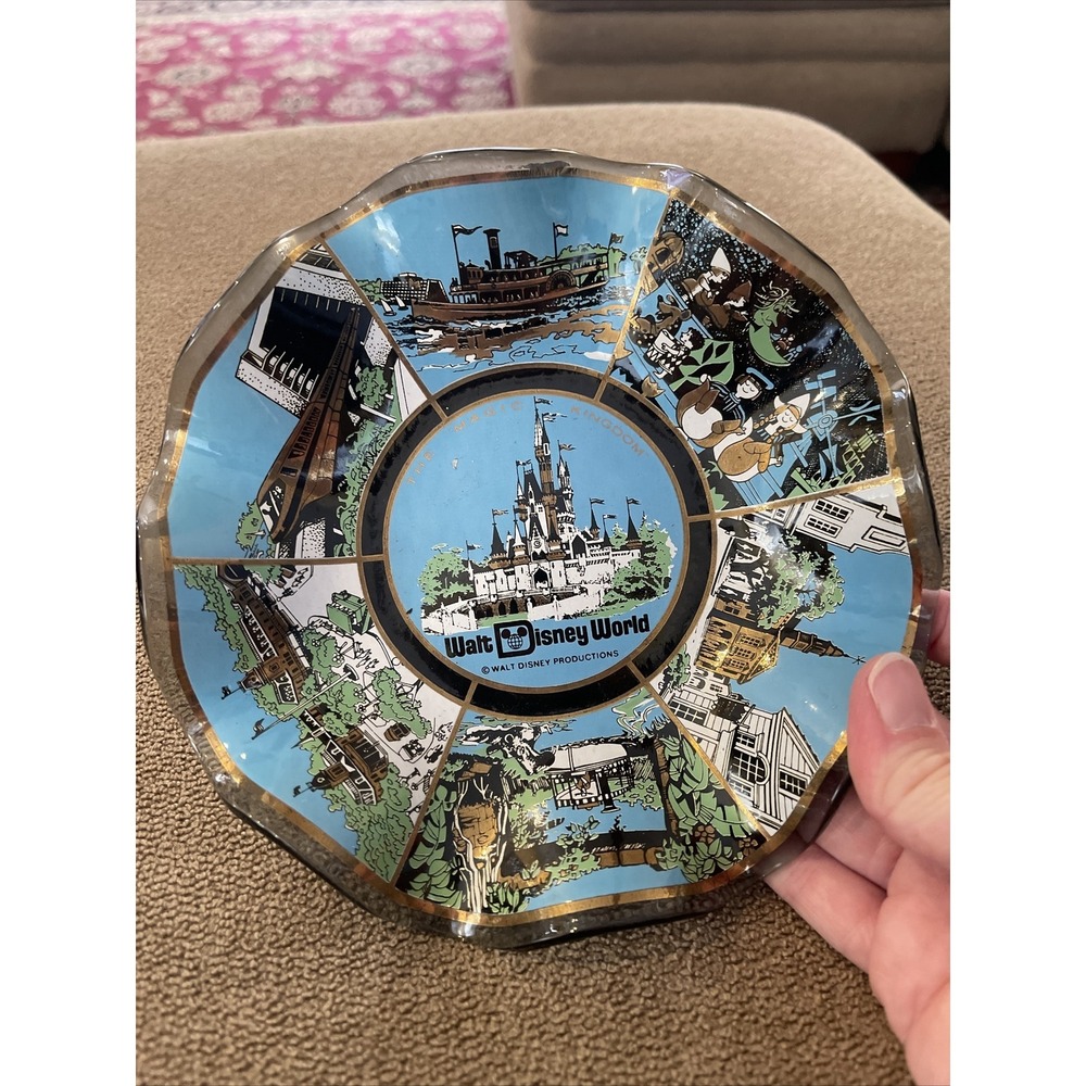 Vintage Walt Disney World Glass Candy Dish Ashtray Plate Bowl Magic Kingdom (TD)
